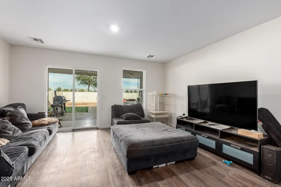 76 S Naples Lane, Casa Grande, AZ 85122 - Image #3