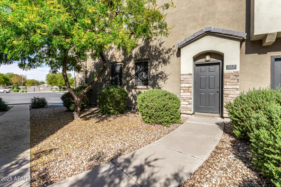 357 N 168th Drive, Goodyear, AZ 85338 - Image #3