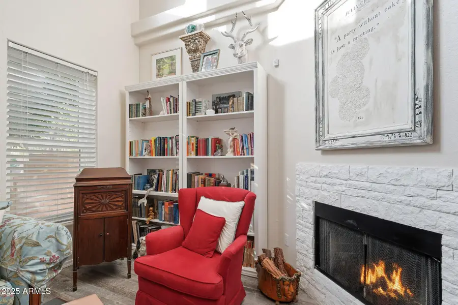 10256 N 12th Place # 2, Phoenix, AZ 85020 - Image #2