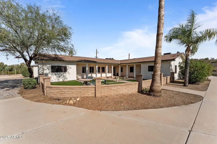 46623 N Grand Avenue, Morristown, AZ 85342 - #3