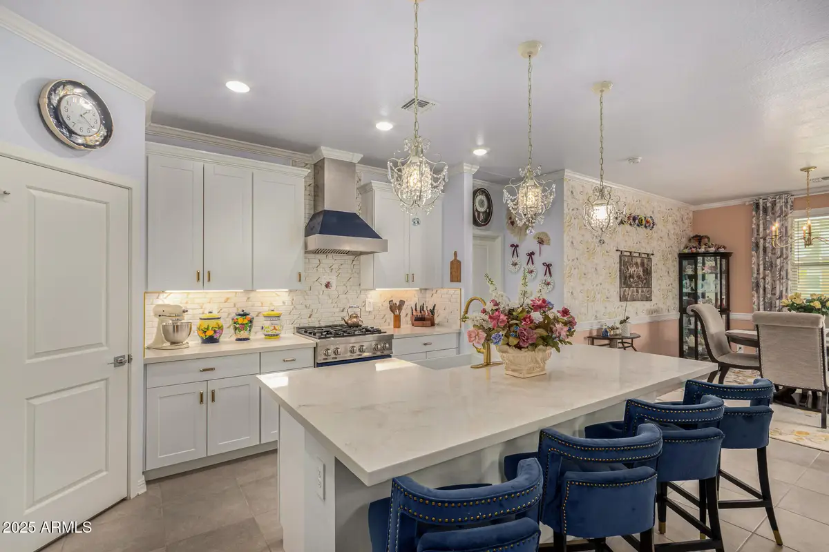 348 S San Antonia Lane, Casa Grande, AZ 85194 - Image #1