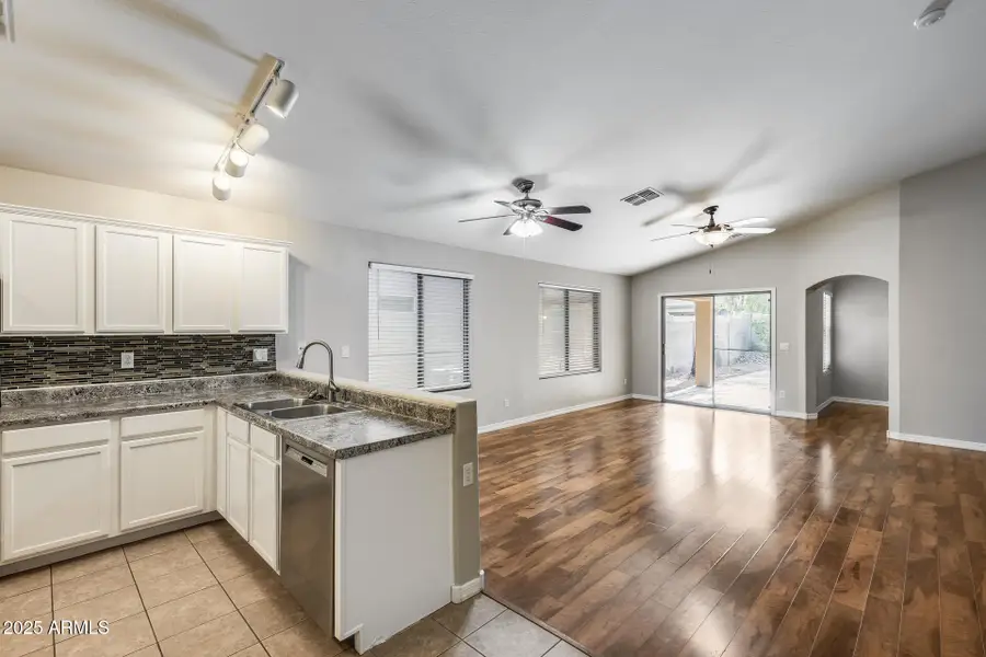 1991 W Vineyard Plains Drive, San Tan Valley, AZ 85144 - Image #3