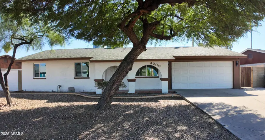 4209 W Yucca Street, Phoenix, AZ 85029 - Image #2