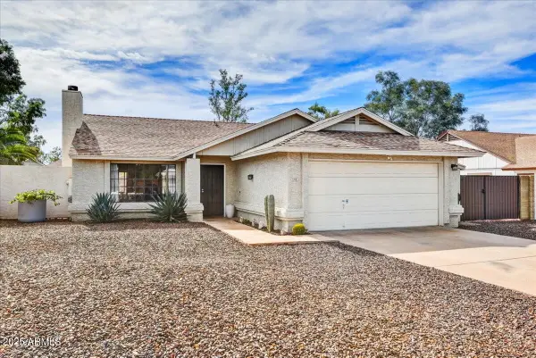 1713 E Aire Libre Avenue, Phoenix, AZ 85022