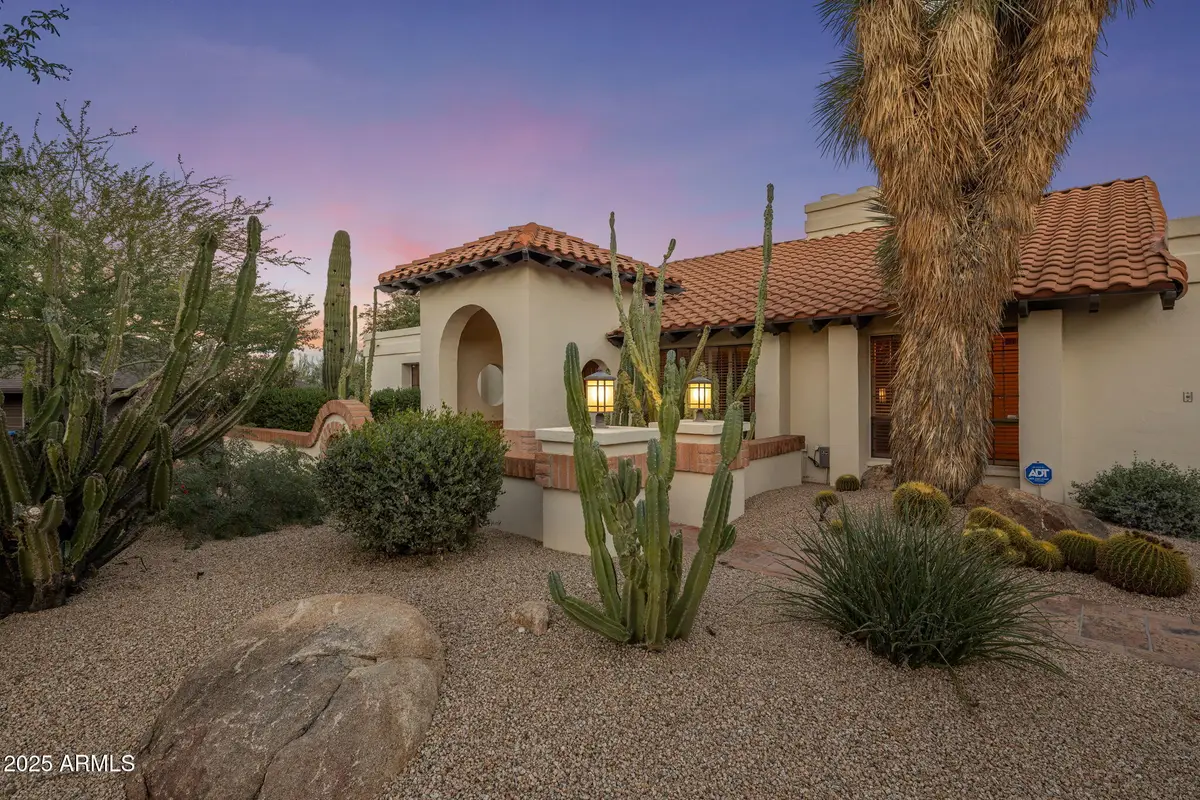 10409 N 22nd Place, Phoenix, AZ 85028 - Image #1