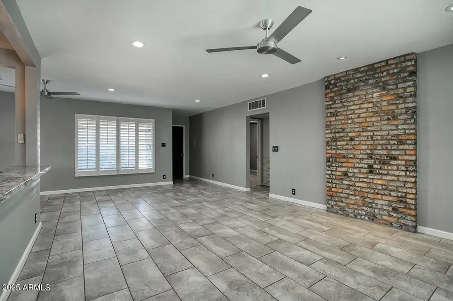 2035 W Denton Lane, Phoenix, AZ 85015 - Image #3