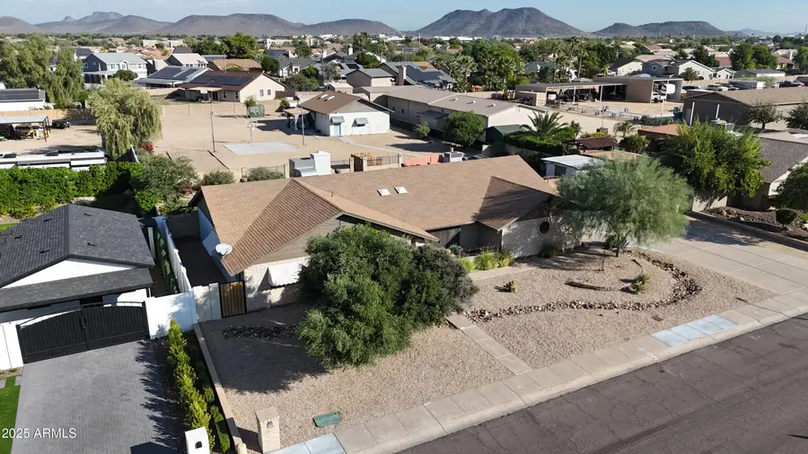 6034 W Michelle Drive, Glendale, AZ 85308 - Image #3