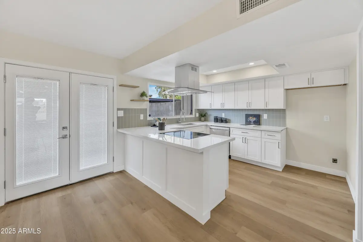 5449 W El Caminito Drive, Glendale, AZ 85302 - Image #1