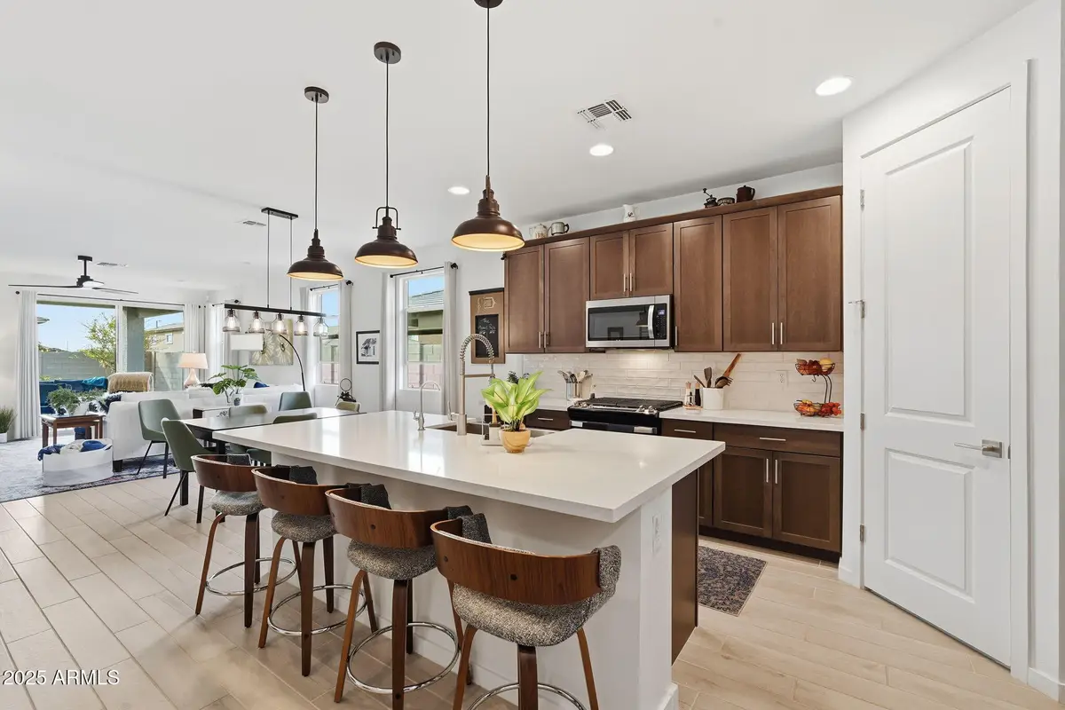 17285 W Running Deer Trail, Surprise, AZ 85387 - Image #1