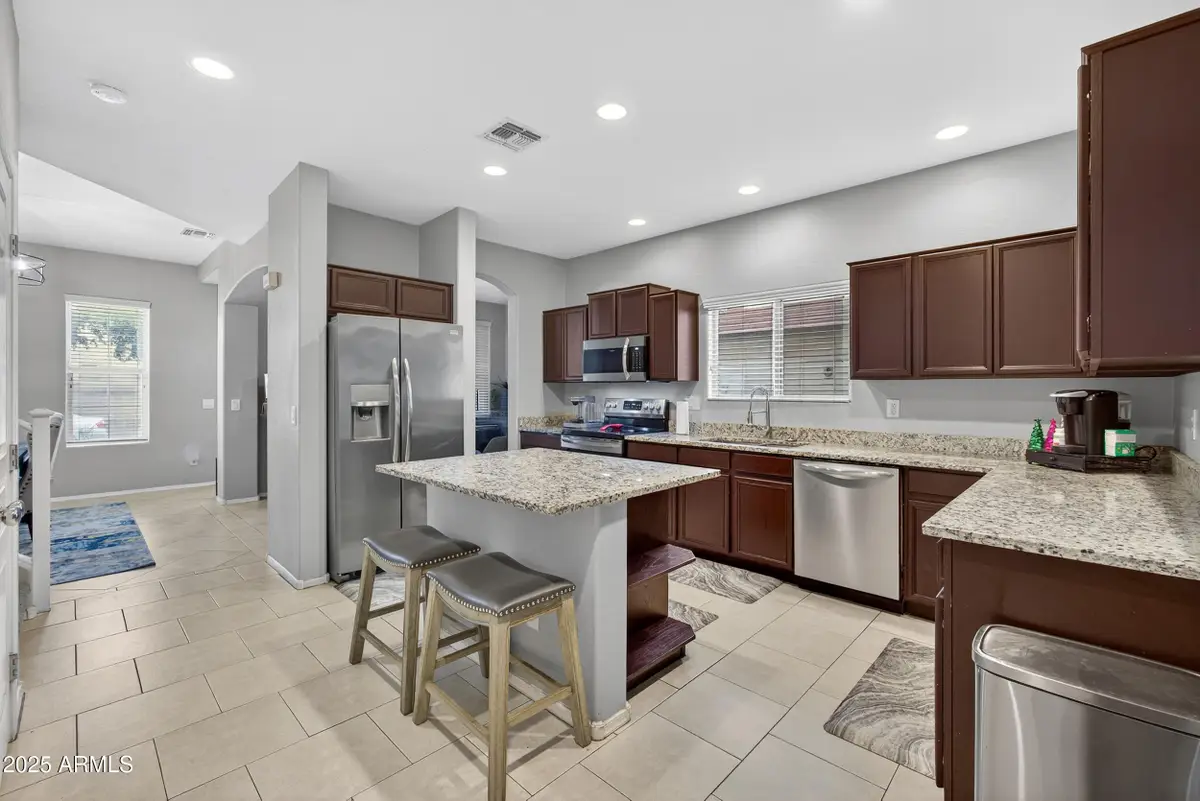 1891 S Voyager Drive, Gilbert, AZ 85295 - Image #1