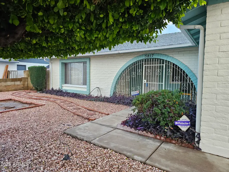 5817 W Tierra Buena Lane, Glendale, AZ 85306 - Image #3