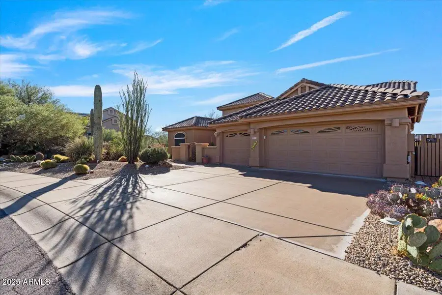 11181 E Hedgehog Place, Scottsdale, AZ 85262 - Image #3