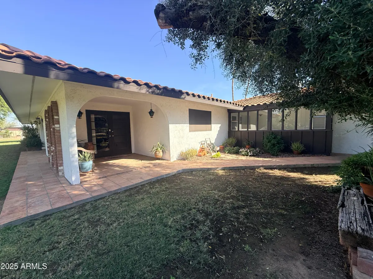 9427 S 51st Avenue, Laveen, AZ 85339 - Image #1