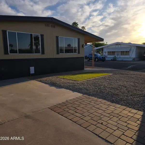 11411 N 91st Avenue #87, Peoria, AZ 85345