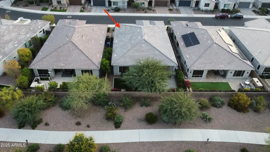 2852 E Robin Lane E, Phoenix, AZ 85050 - Image #3