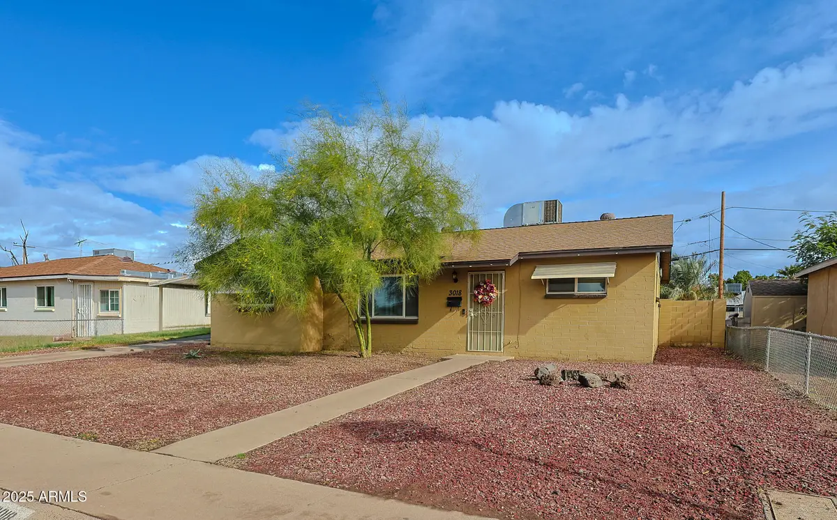 3018 W Lawrence Lane, Phoenix, AZ 85051 - Image #1