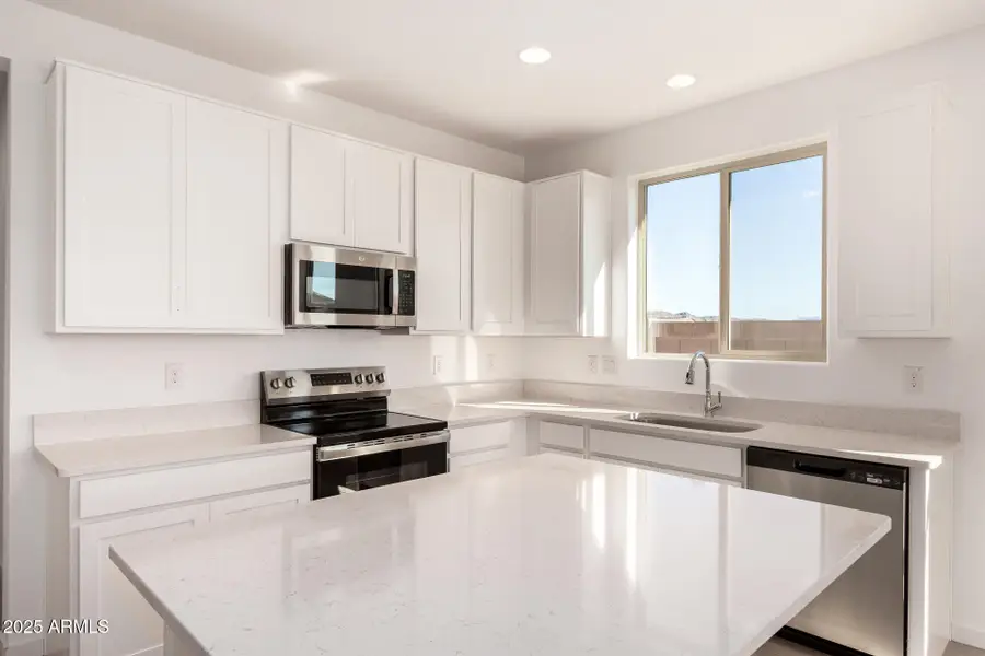 18587 E Bianca Way, Gold Canyon, AZ 85118 - Image #2