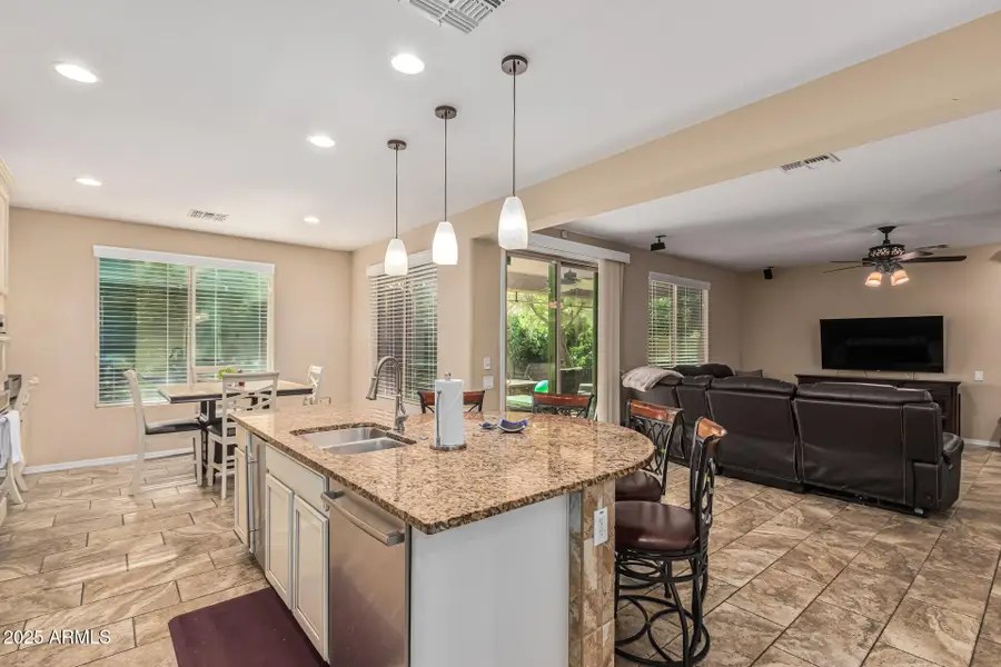 3615 E Salter Drive, Phoenix, AZ 85050 - Image #3