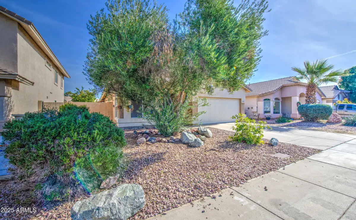 8317 N 61st Lane, Glendale, AZ 85302 - Image #1