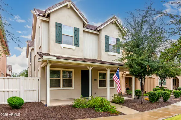 2247 S Agnes Lane, Gilbert, AZ 85295