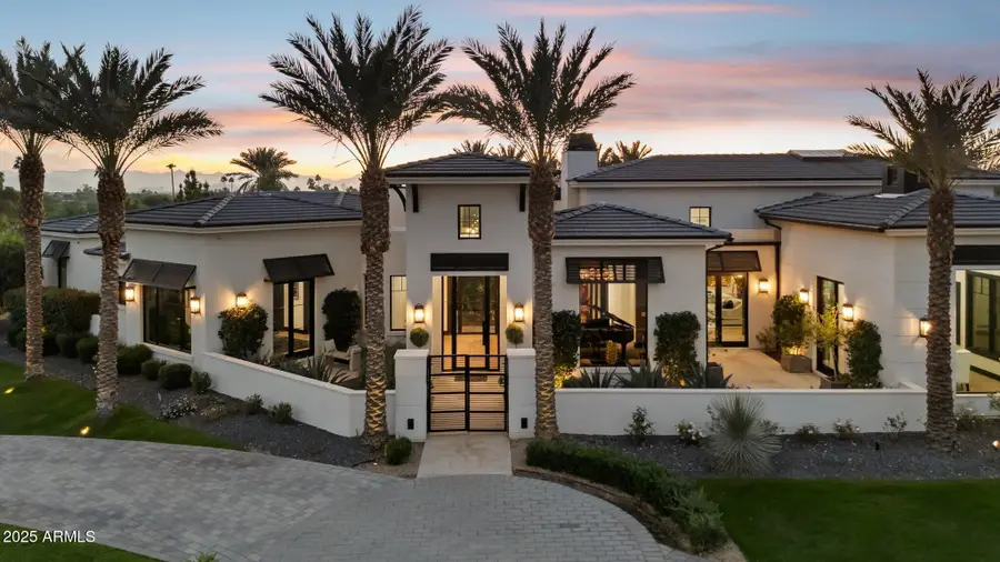 5842 N 38th Place, Paradise Valley, AZ 85253 - Image #2