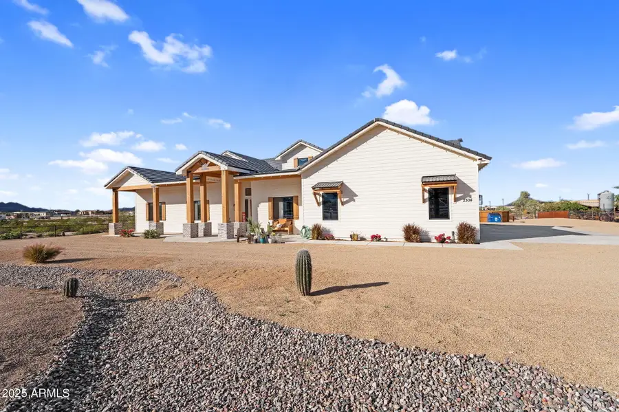 2304 W Silverdale Road, San Tan Valley, AZ 85144 - Image #3