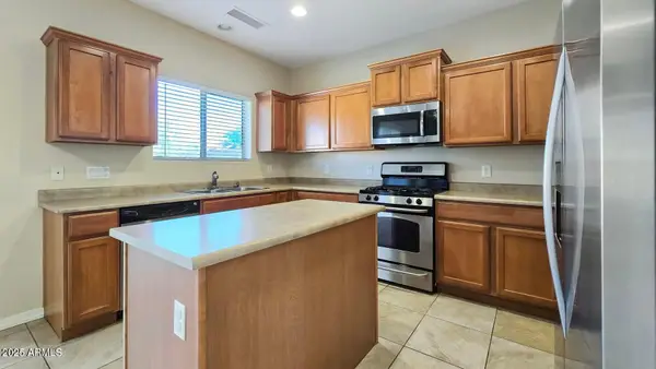 9107 N 185th Avenue, Waddell, AZ 85355