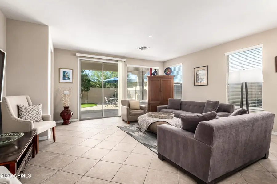 29314 N 68th Avenue, Peoria, AZ 85383 - Image #2