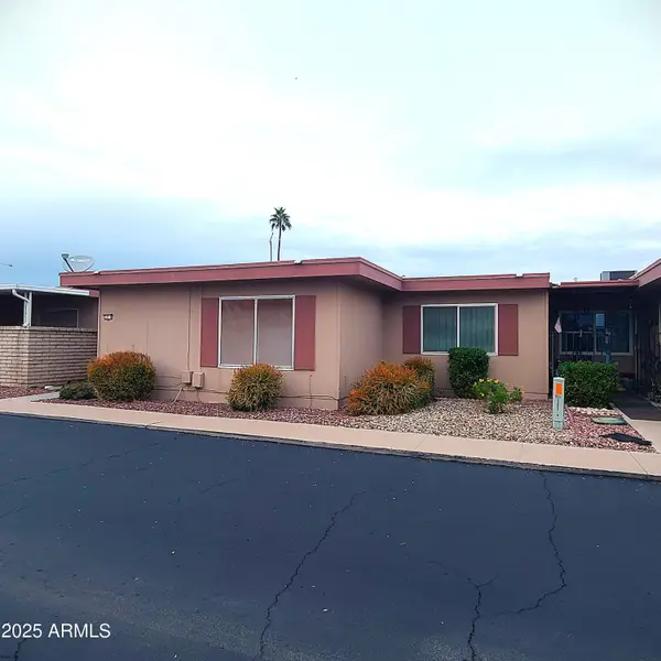 13232 N 98th Avenue #E, Sun City, AZ 85351