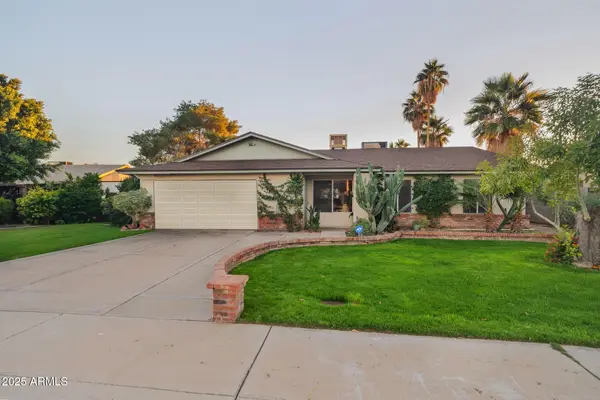 4841 E Desert View Drive, Phoenix, AZ 85044