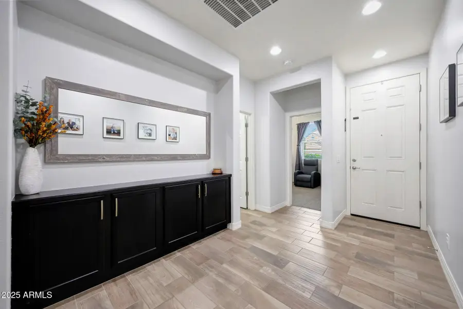 10035 W Foothill Drive, Peoria, AZ 85383 - Image #3