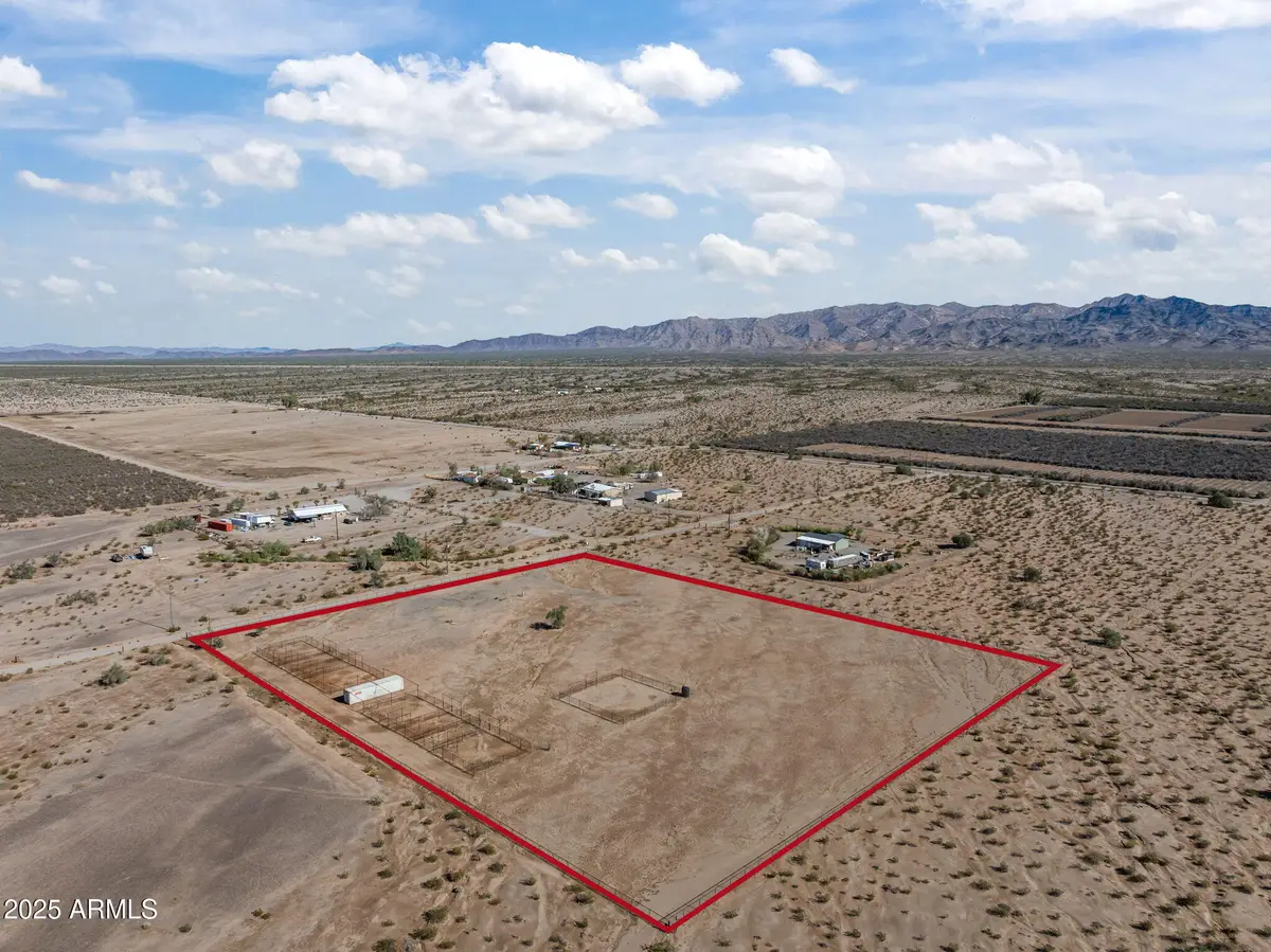 53790 Champ Lane, Vicksburg, AZ 85348 - Image #1