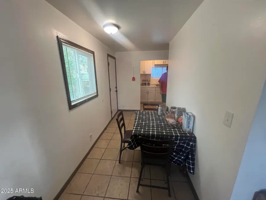 9472 E Emelita Avenue, Mesa, AZ 85208 - Image #2