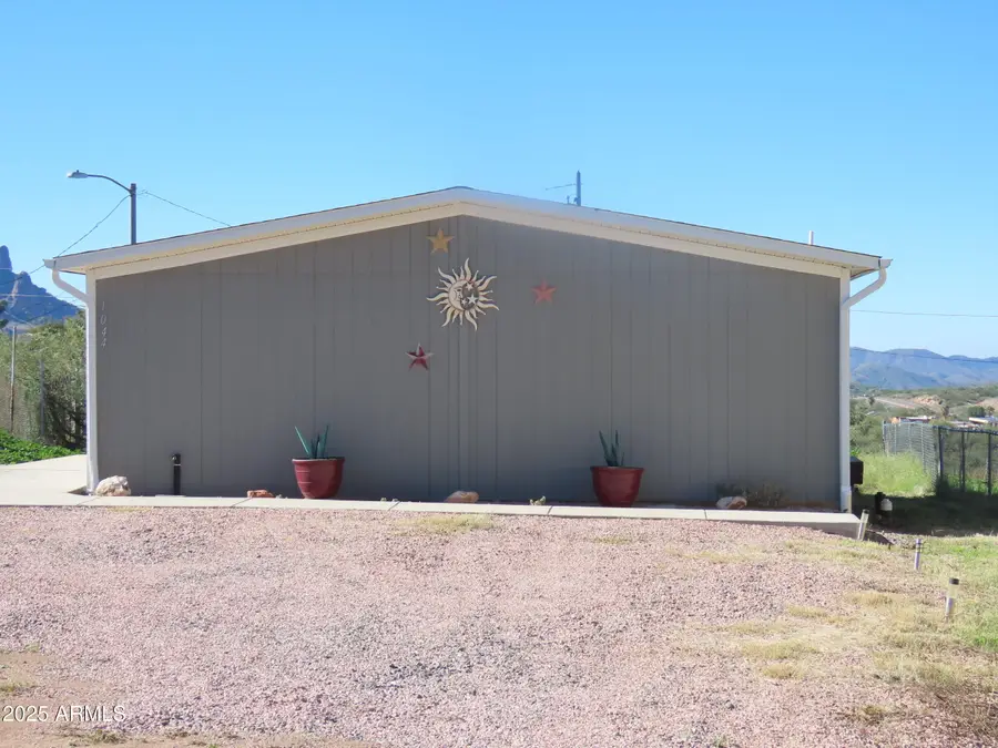 1044 S Western Avenue, Superior, AZ 85173 - Image #3