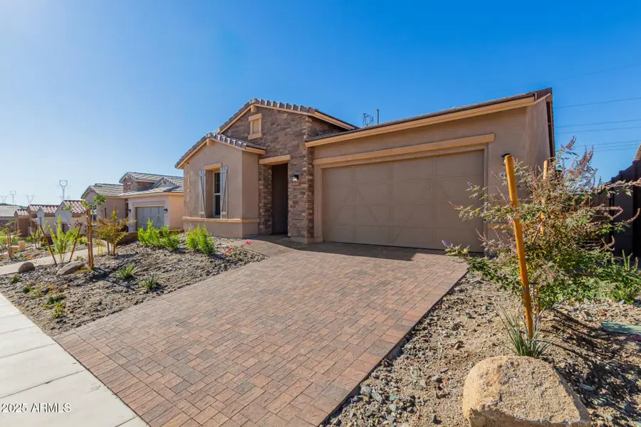 8476 S 168th Avenue, Goodyear, AZ 85338 - Image #3