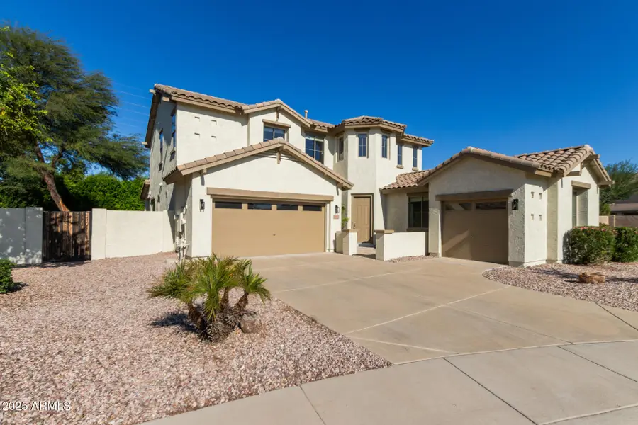 2162 E Yellowstone Place, Chandler, AZ 85249 - Image #2