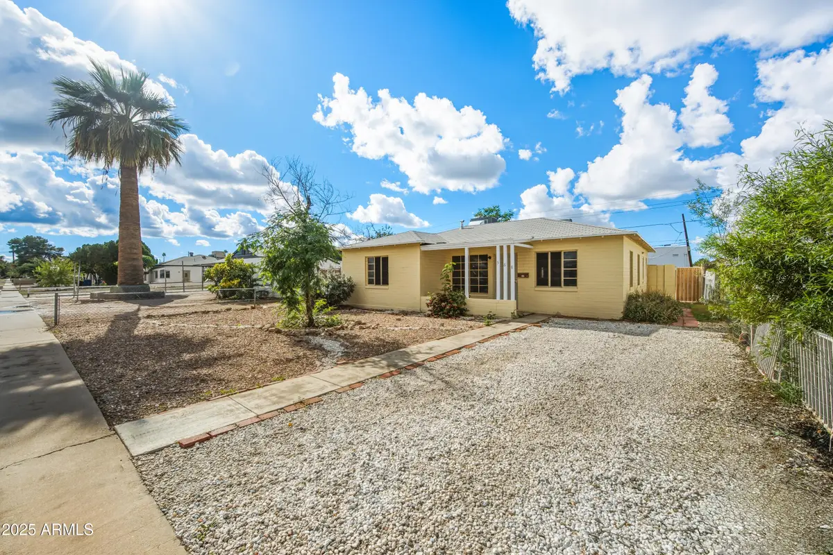 588 N Washington Street, Chandler, AZ 85225 - #1