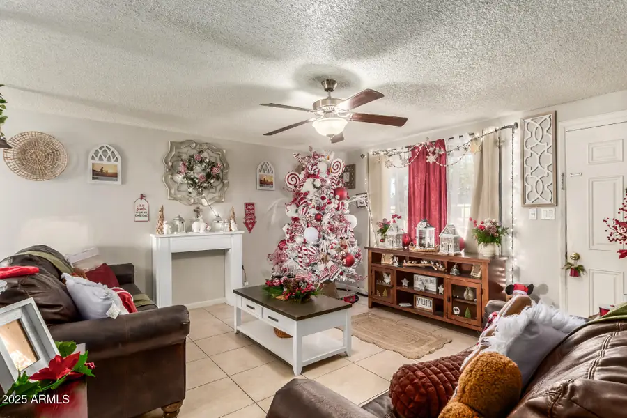 7127 W Holly Street, Phoenix, AZ 85035 - Image #2