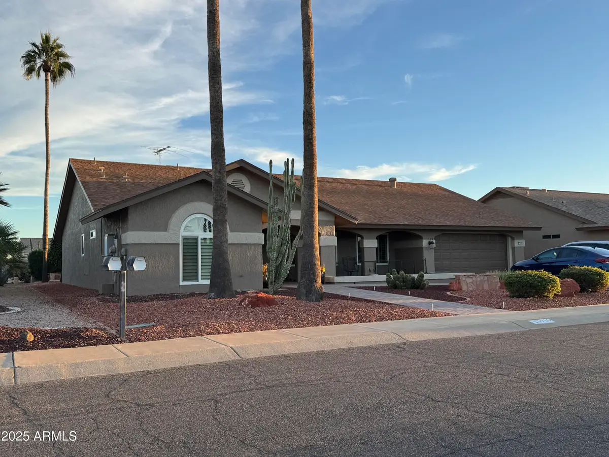 13915 W Gable Hill Drive, Sun City West, AZ 85375 - Image #1