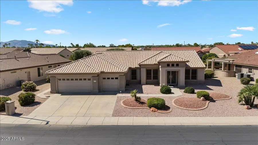 15130 W Waterford Drive, Surprise, AZ 85374 - Image #2