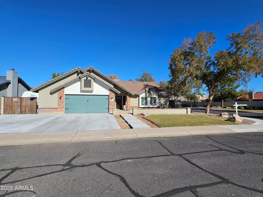462 E Merrill Avenue, Gilbert, AZ 85234 - Image #3