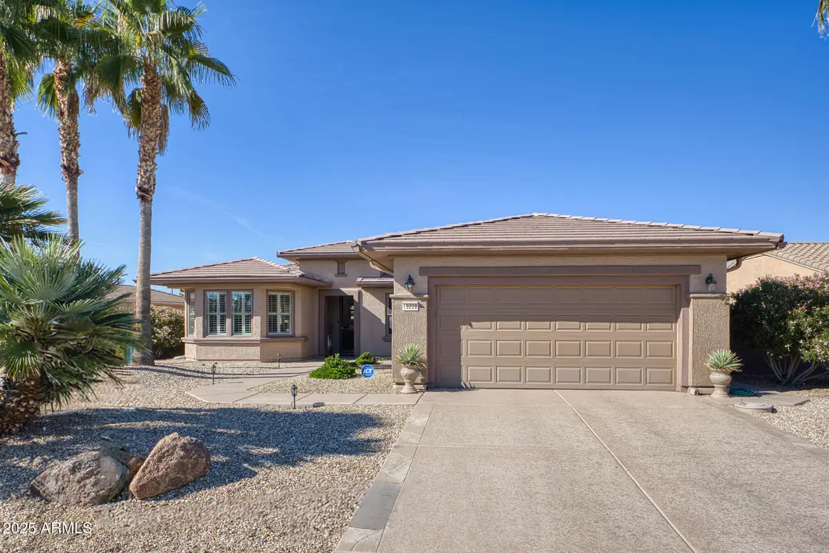 19228 N Guardian Lane, Surprise, AZ 85387 - Image #1