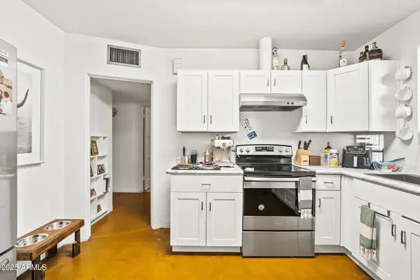 3248 E Roma Avenue, Phoenix, AZ 85018