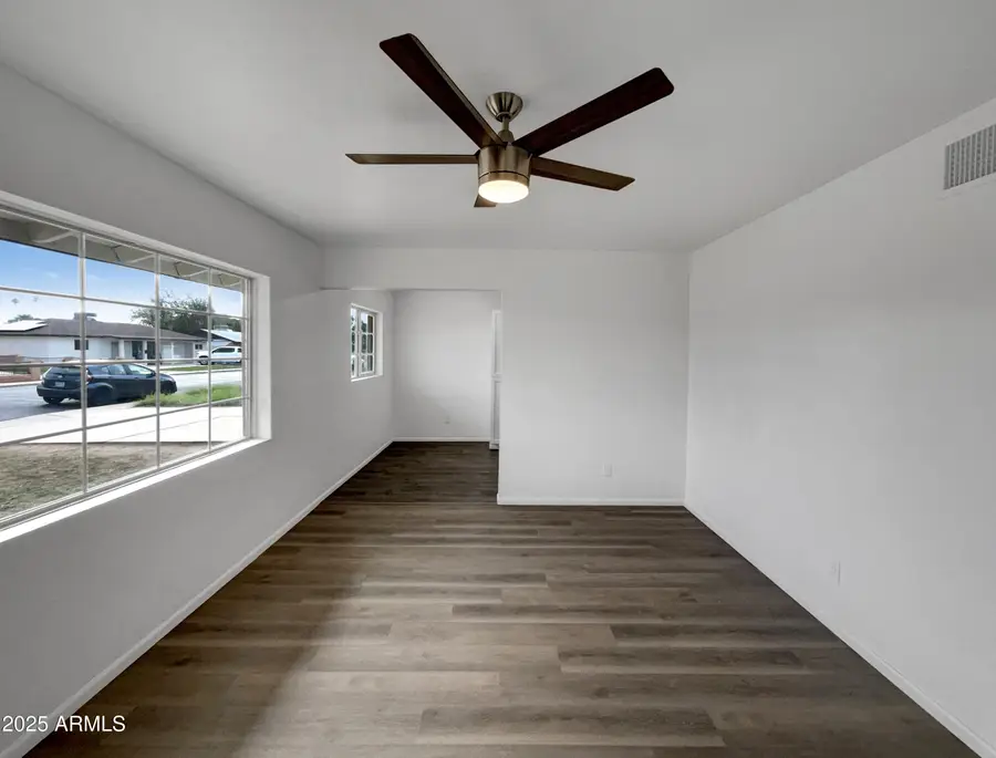 2030 W 1st Street, Mesa, AZ 85201 - Image #3