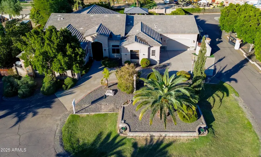 5627 N 83rd Lane, Glendale, AZ 85303 - Image #3