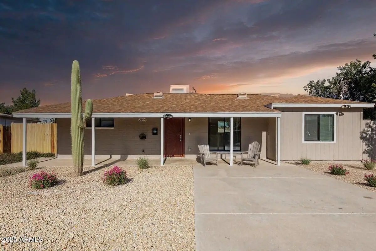 2806 W Royal Palm Road, Phoenix, AZ 85051 - Image #1