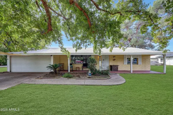 2917 E Highland Avenue, Phoenix, AZ 85016