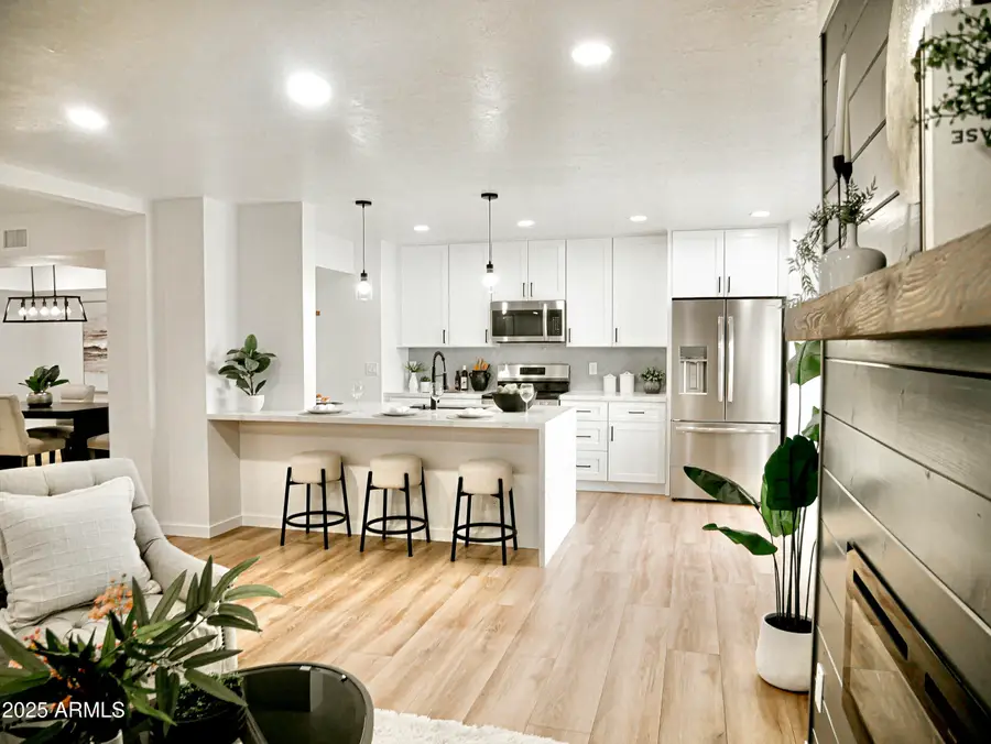 6401 E Eugie Terrace, Phoenix, AZ 85254 - Image #2