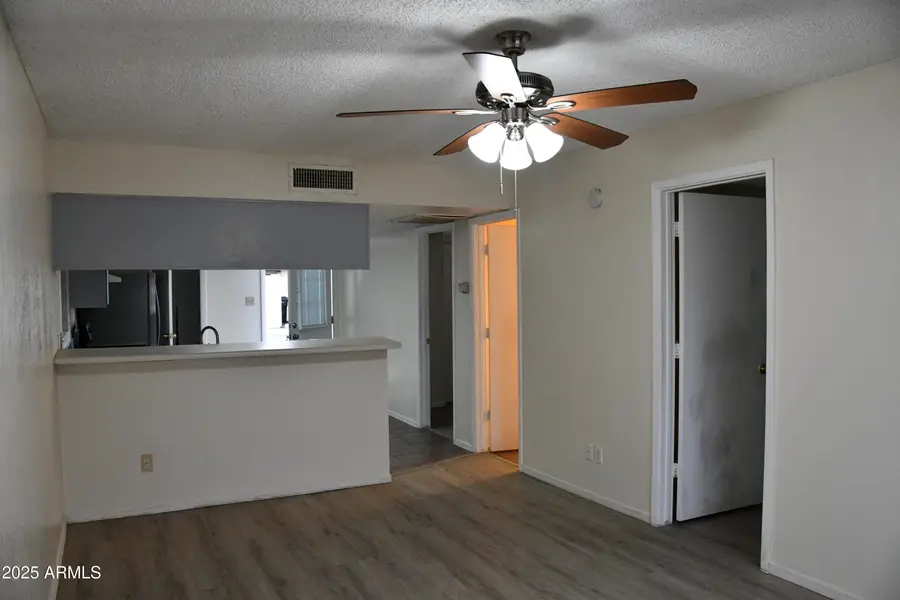 2437 E Tracy Lane #1, Phoenix, AZ 85032 - Image #2