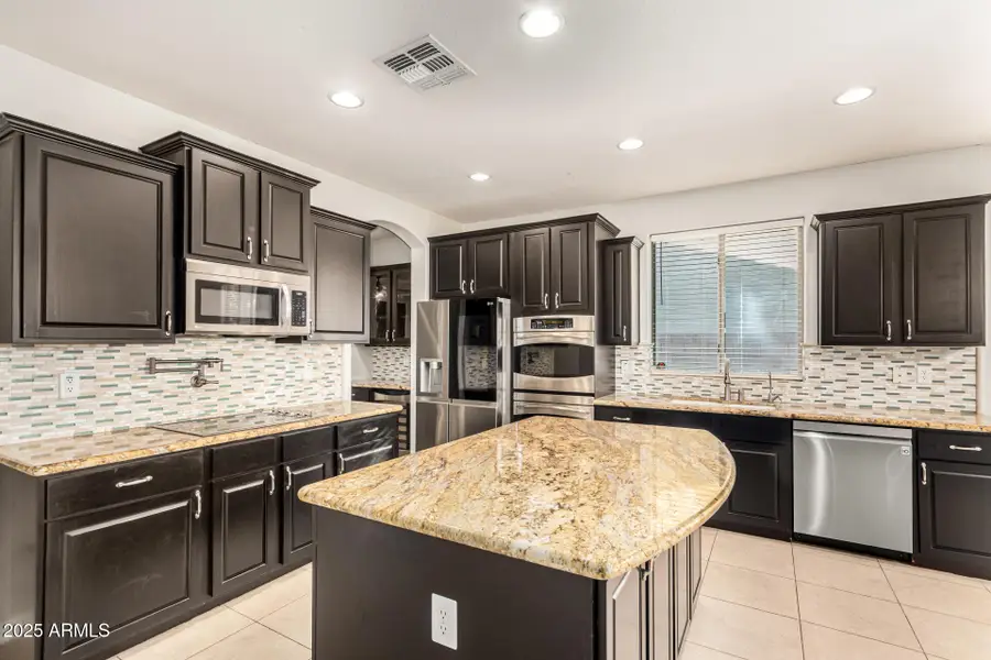 20709 W Delaney Drive, Buckeye, AZ 85396 - Image #3